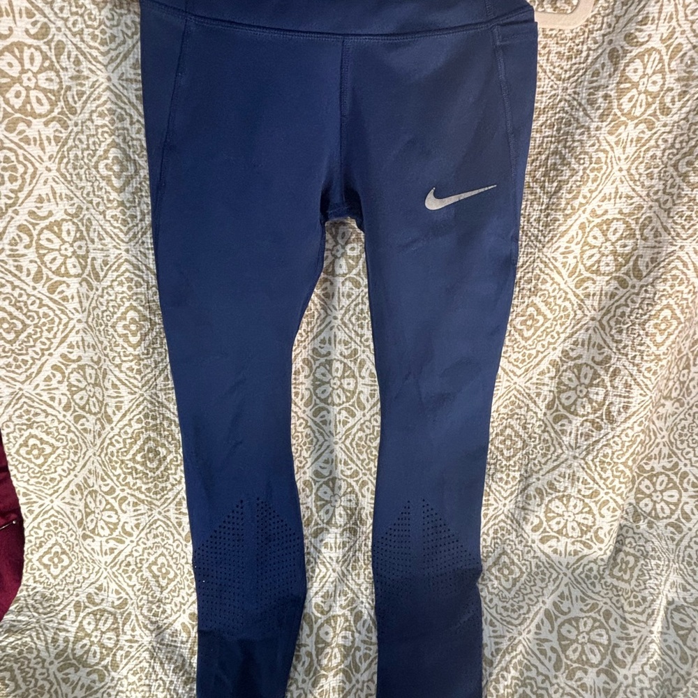 Nike Navy Leggings Cropped Athletic Dri-FIT Perforated Women’s Size